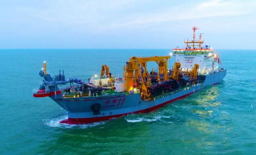 中国船舶建造6000立方米自航耙吸式挖泥船 长鲸11 号交付